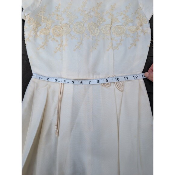 Vintage 1950s Ivory Wedding Dress Embroidered XS Sheath Handmade Tea Length - Picture 8 of 9